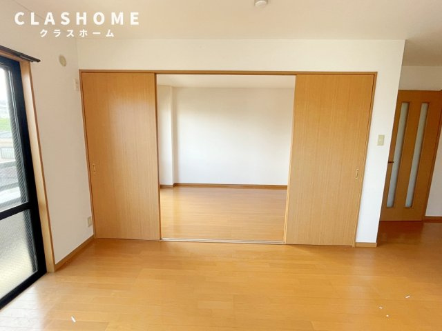 グランシャリオ　　刈谷市近郊の賃貸はクラスホーム刈谷店の居間・リビング|同物件の別部屋になります。