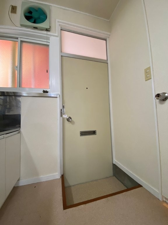 エクセレントホームKの玄関