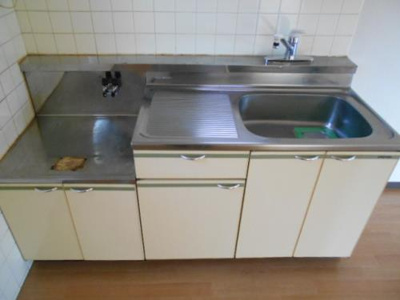 【キッチン】 | アーバンステージ | ※同物件・反転タイプの写真です。