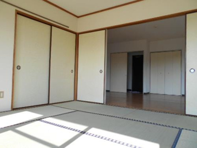 【和室】 | アーバンステージ | ※同物件・反転タイプの写真です。