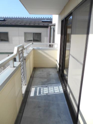 【バルコニー】 | アーバンステージ | ※同物件・反転タイプの写真です。