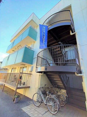 【外観】 | アーバンステージ | ※同物件・反転タイプの写真です。


