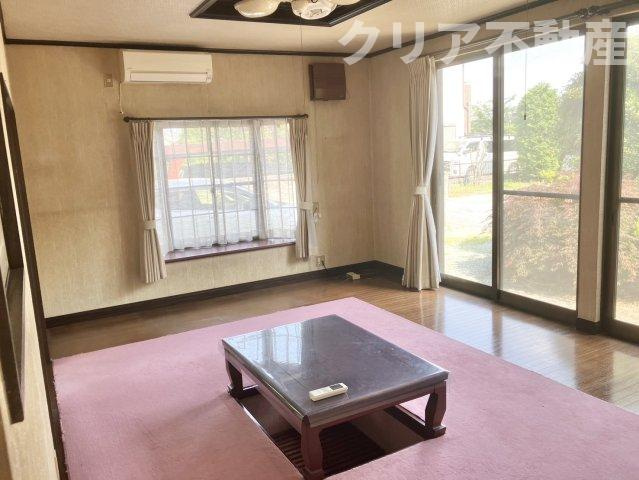 【居間・リビング】 | 藤岡市立石　中古住宅