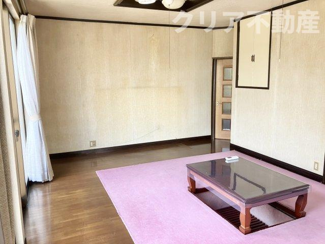 【居間・リビング】 | 藤岡市立石　中古住宅