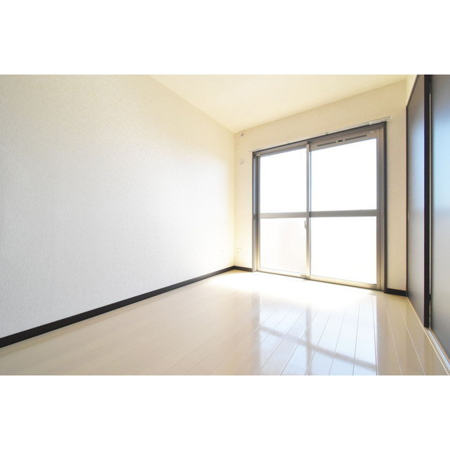 Profit（プロフィット）村田【キャッシュバック対象】の寝室