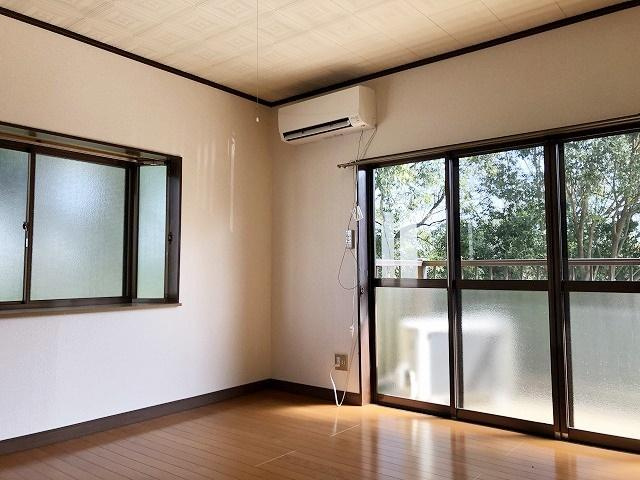 リバーサイドハウスの居間・リビング