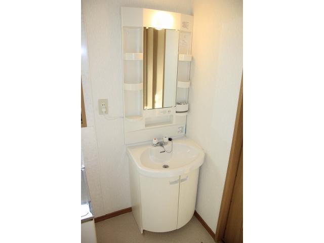 ポピーハウスの独立洗面台