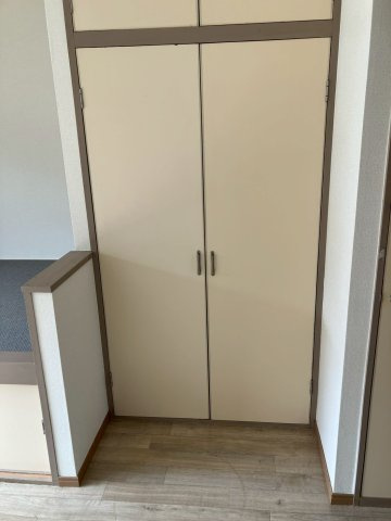 グリーンパークⅡの玄関