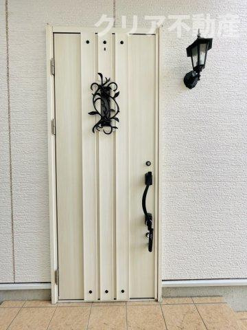 【エントランス】 | 前橋市天川大島町　中古住宅