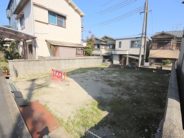 生駒市俵口町土地の外観