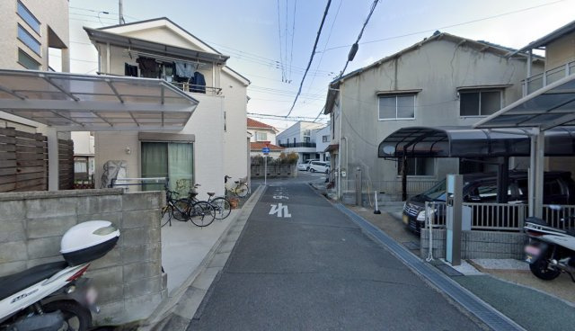 春日3丁目テラスハウスの周辺