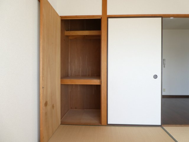 ヴィエント信和の収納