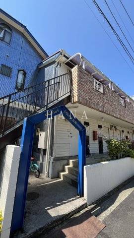 メビウスコート国立の外観