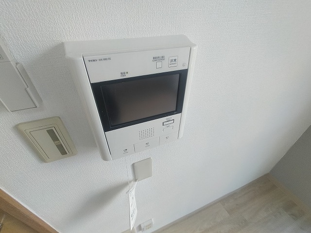 神戸市兵庫区駅前通２丁目の賃貸マンションのセキュリティ|TV付インターフォン同シリーズ