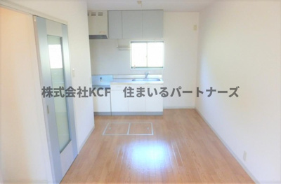 【居間・リビング】 | グリーンパーク徳間D | リビングです