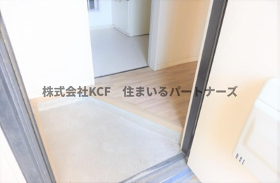 【玄関】 | グリーンパーク徳間D | 明るい玄関です