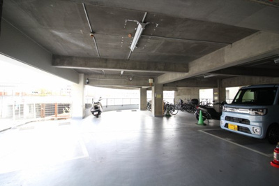 【駐車場】 | ピオーネ灘