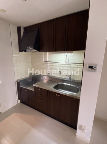 シャルル岩出のキッチン