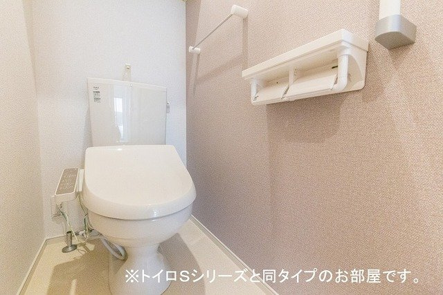 羽島１丁目アパートのトイレ