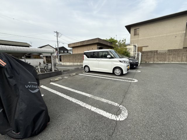 Ｋ’ｓ　Ｌｉｆｅの駐車場
