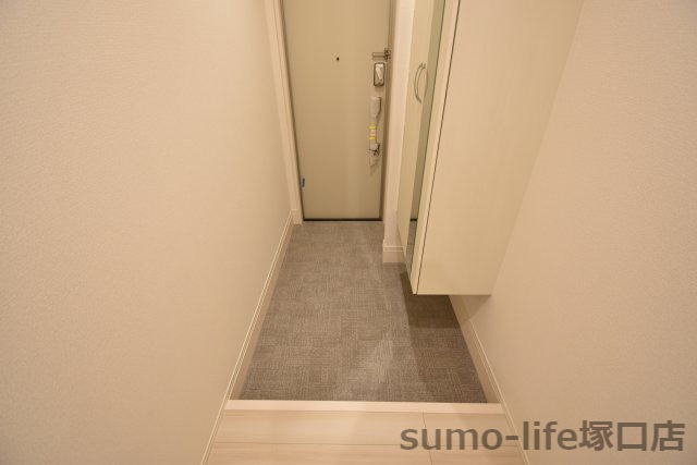 D-room立花の玄関