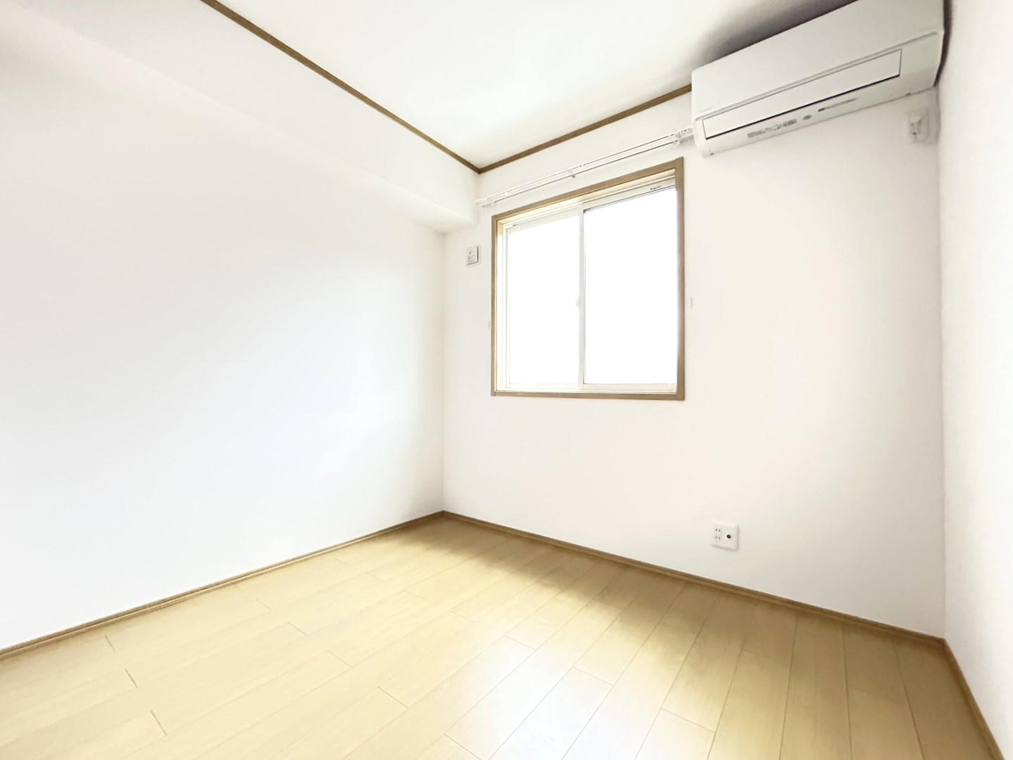 クロノスの内装