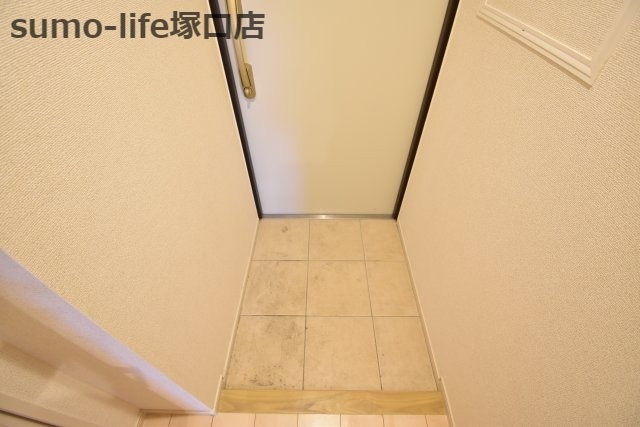 エテルノ阪急伊丹駅前の玄関