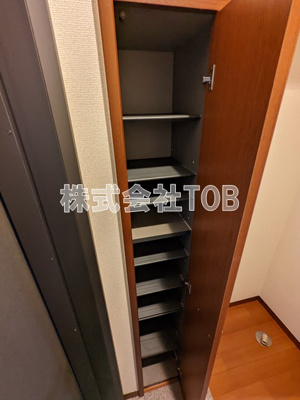 【設備】 | パディ・ヒル | シューズボックス