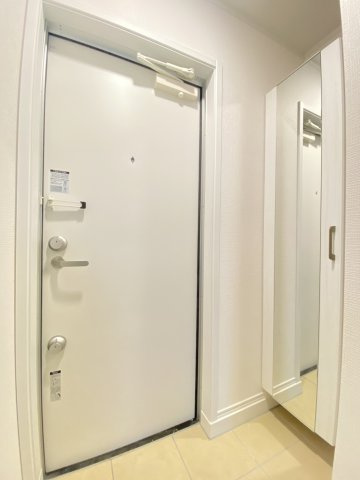 ソワサントセーズ下ノ橋の玄関