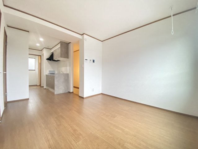 MEZY本町の居間・リビング