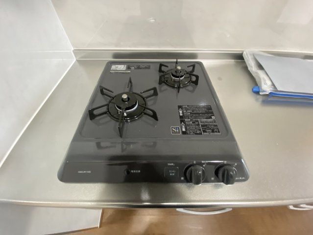 MEZY本町のキッチン