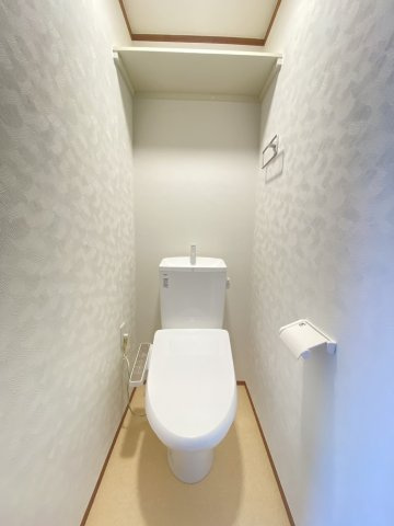 MEZY本町のトイレ