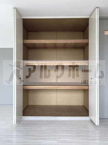 サンビレッジ小山 Bの収納