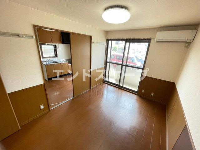 ニューポワール　Ｂの居間・リビング|高崎、前橋、伊勢崎エリアのお部屋探しはエンドスケープまで！お客様の理想お聞かせ下さい♪