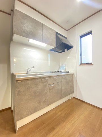 MEZY本町のキッチン