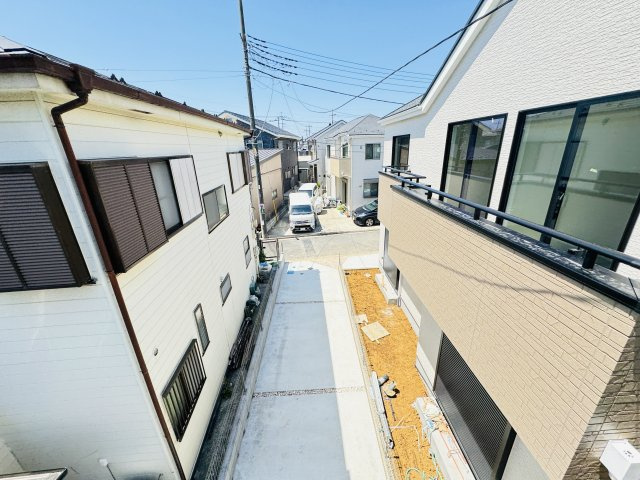 八潮市中央２丁目新築戸建【八幡小学校：９分】の展望|バルコニーより道路側眺望