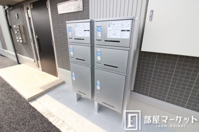 【エントランス】 | ピュアリス