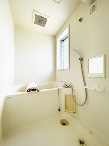 ステラⅠの浴室