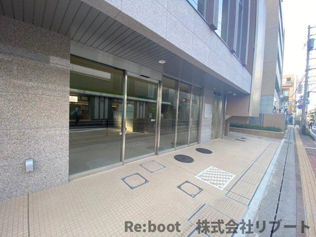 グリーンフォレスト妙典のエントランス