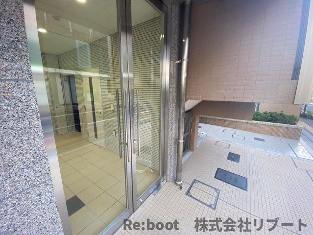 グリーンフォレスト妙典のエントランス