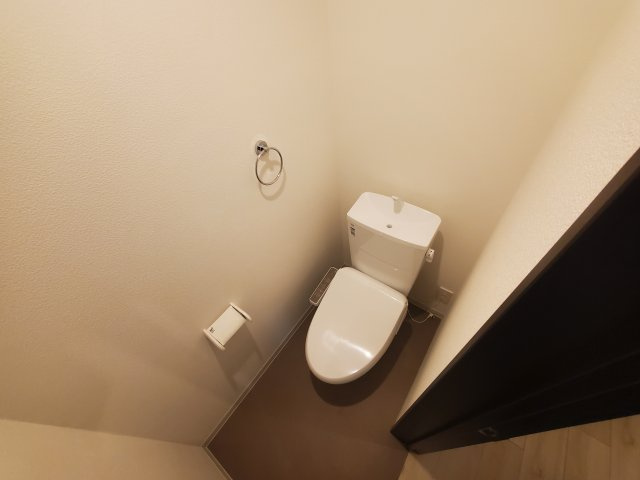 ジーメゾン春日部上蛭田のトイレ|清潔感のあるトイレです