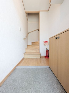 【玄関】 | グレースコートB棟