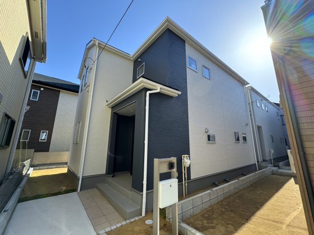 柏市南増尾7丁目新築戸建の外観|4号棟外観・完成済み内覧可能です！