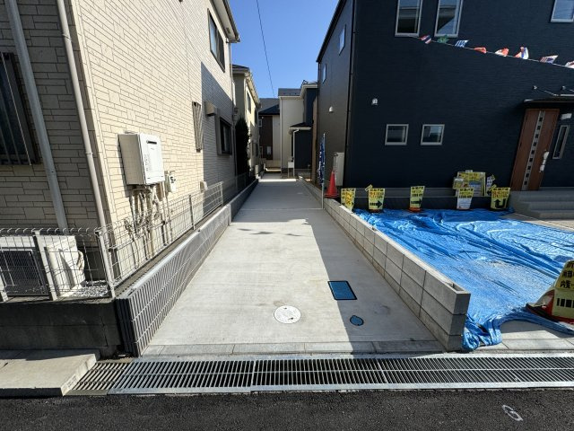 柏市南増尾7丁目新築戸建の駐車場|4号棟駐車スペース・並列２台駐車可