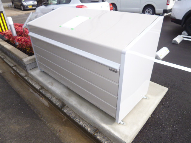 コン・テネレッツァのその他共用部分|敷地内ゴミステーション