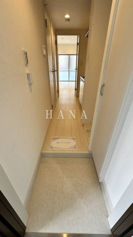 リブリ・学園東町 の玄関
