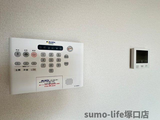 D-room南塚口のセキュリティ