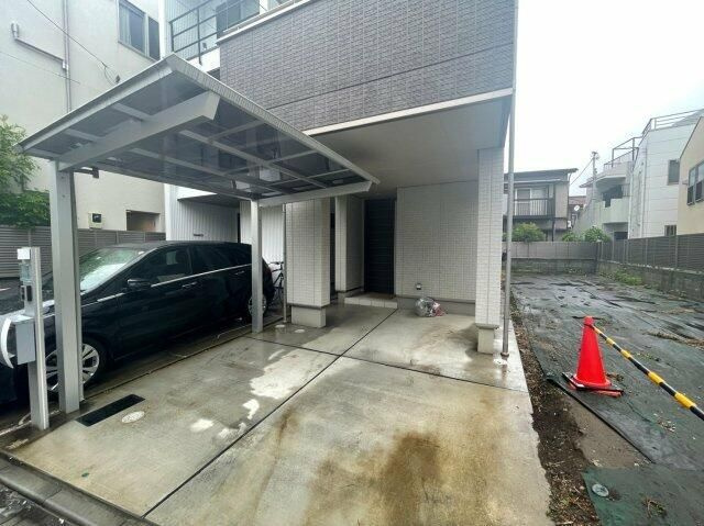 世田谷区羽根木１丁目戸建の外観