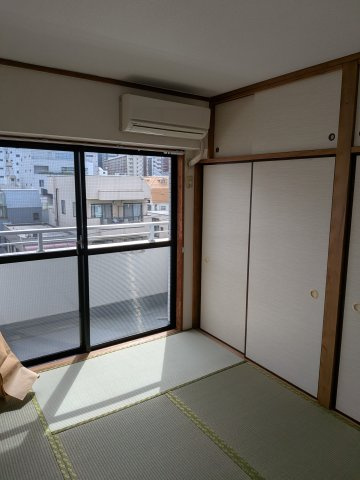 ハイツ水神の和室