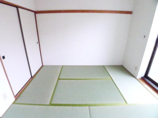 クローバーハイツの和室